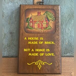 Wallace Berrie & Co. 1973 Wooden Wall Plaque A Home is Made of Love